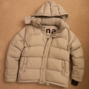 ARITZIA TNA SUPER PUFF